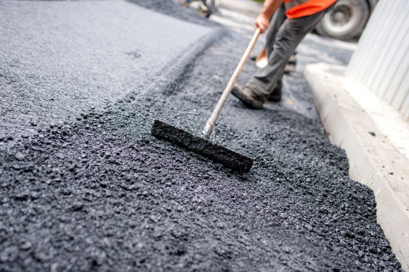 Who Does Asphalt Sealings